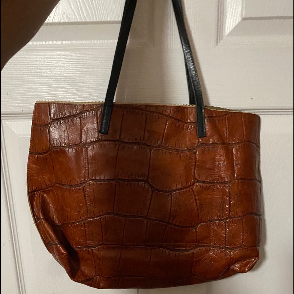 B.May tote bag